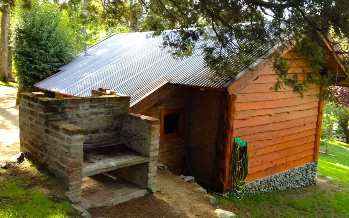 Private grill next to the cabin